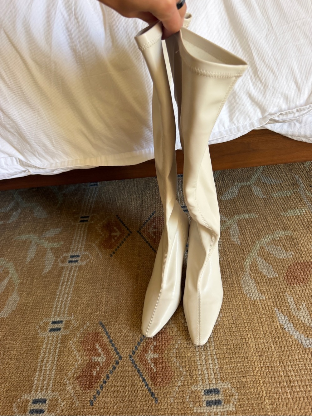 Femme LA Whistler knee boot in cream